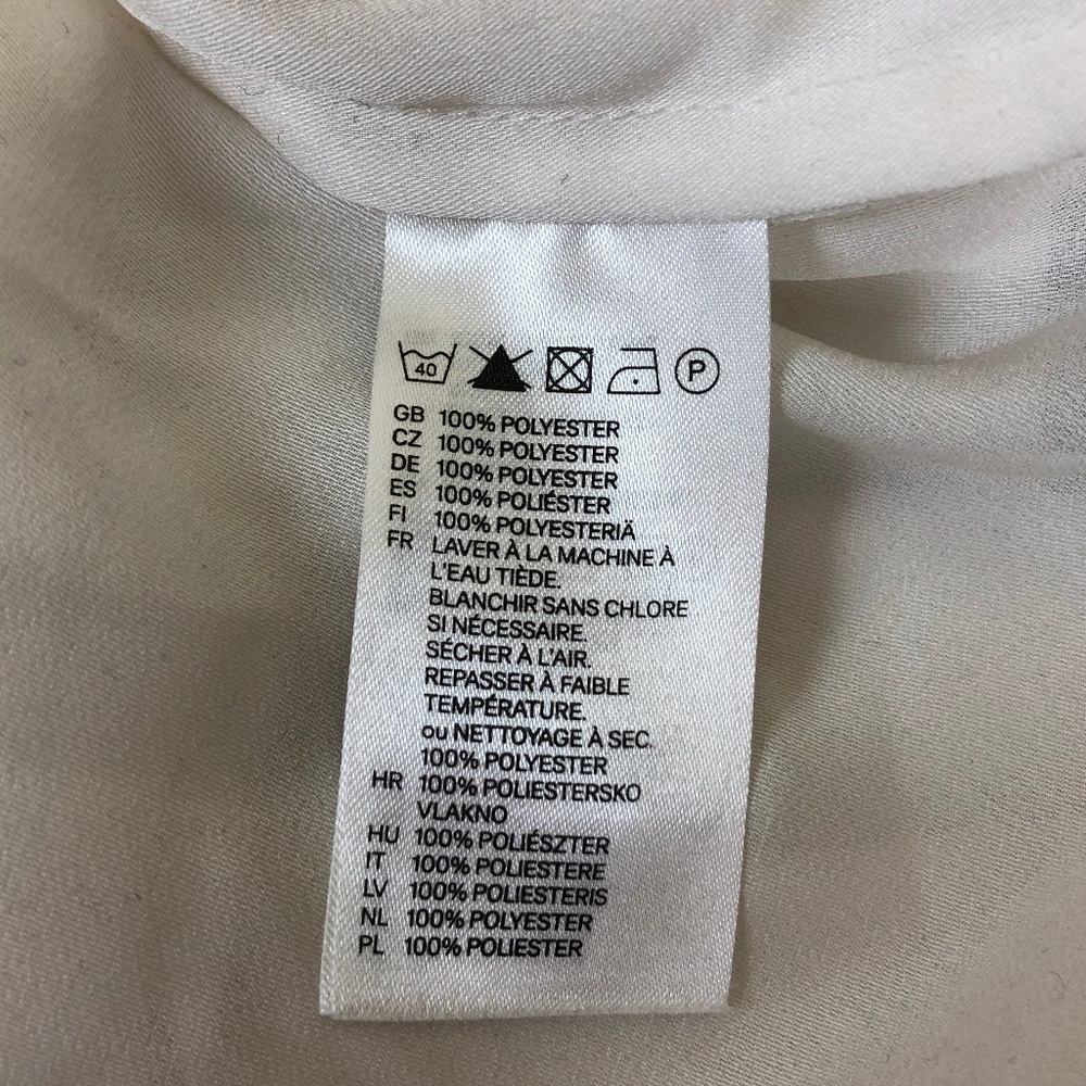 Cream Button-Down Blouse - Picture 3 of 4